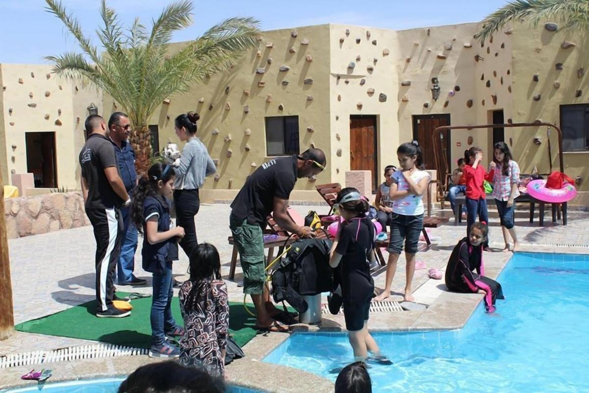 Bait Alaqaba Dive Center & Resort Kültér fotó